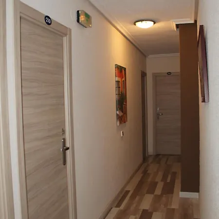 La Flor De Quejo Guest house 2*